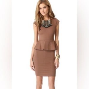 Alice Olivia Employed Peplum Dress Sz 6 Midi Zipper Short Sleeve Brown